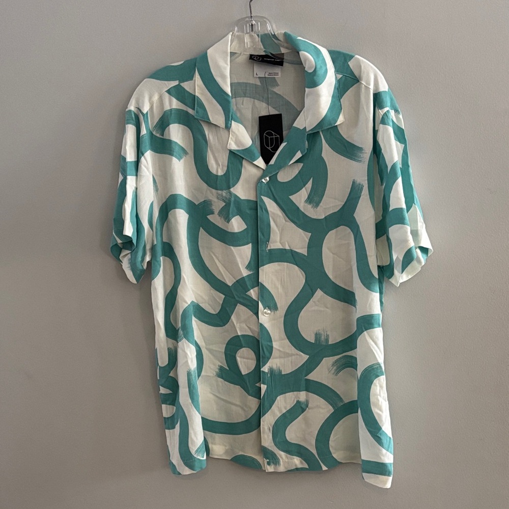Women’s Resort Button Down Shirt Tidal Pattern